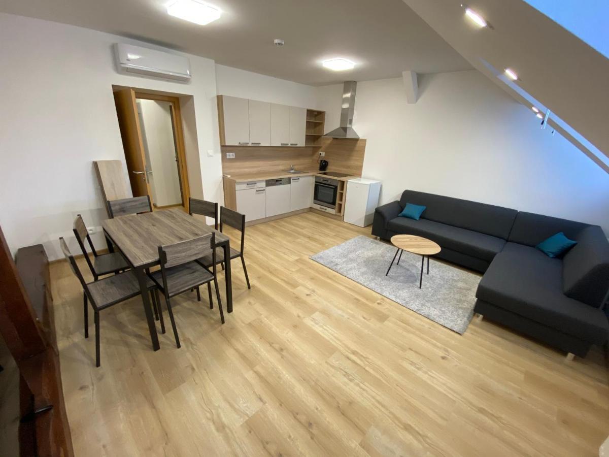 Apartment No. 34